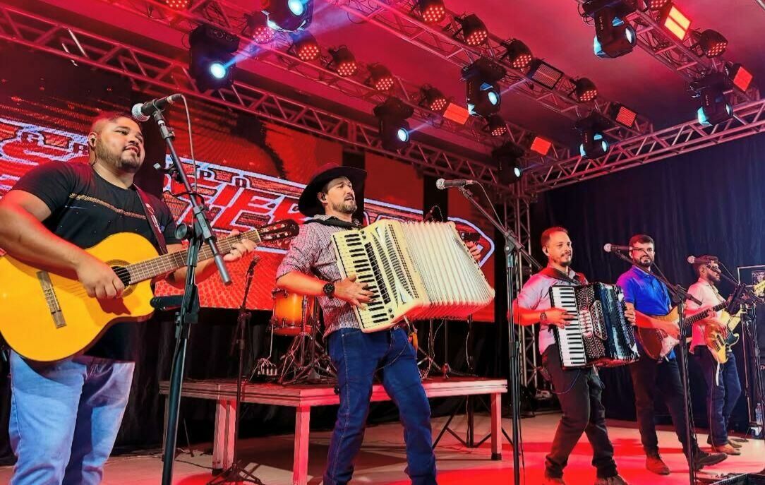 Imagem de compartilhamento para o artigo Sociedade Baileira de Costa Rica celebra 15 anos com gravação do primeiro DVD da MS Todo dia